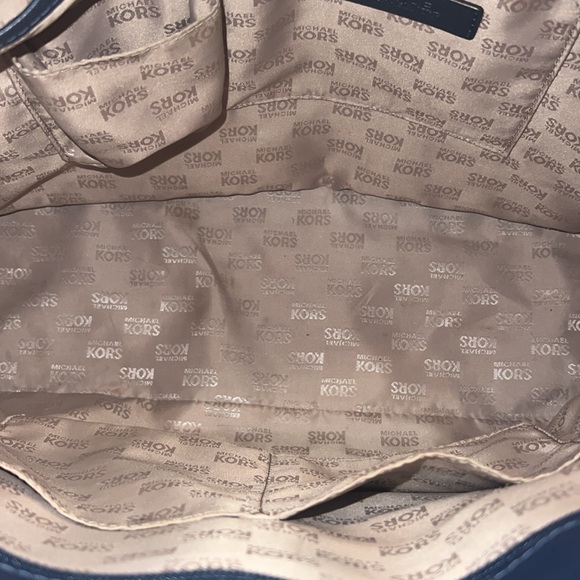 Michael Michael Kors Blue Laptop Saffiano Leather Tote GUC - Picture 8 of 10